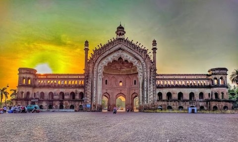 Rumi Darwaza